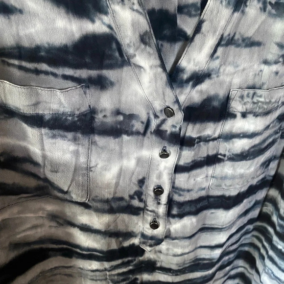 Torrid tank - Picture 5 of 7